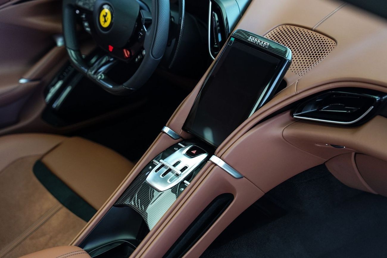 Ferrari Roma Ferrari Roma Spider