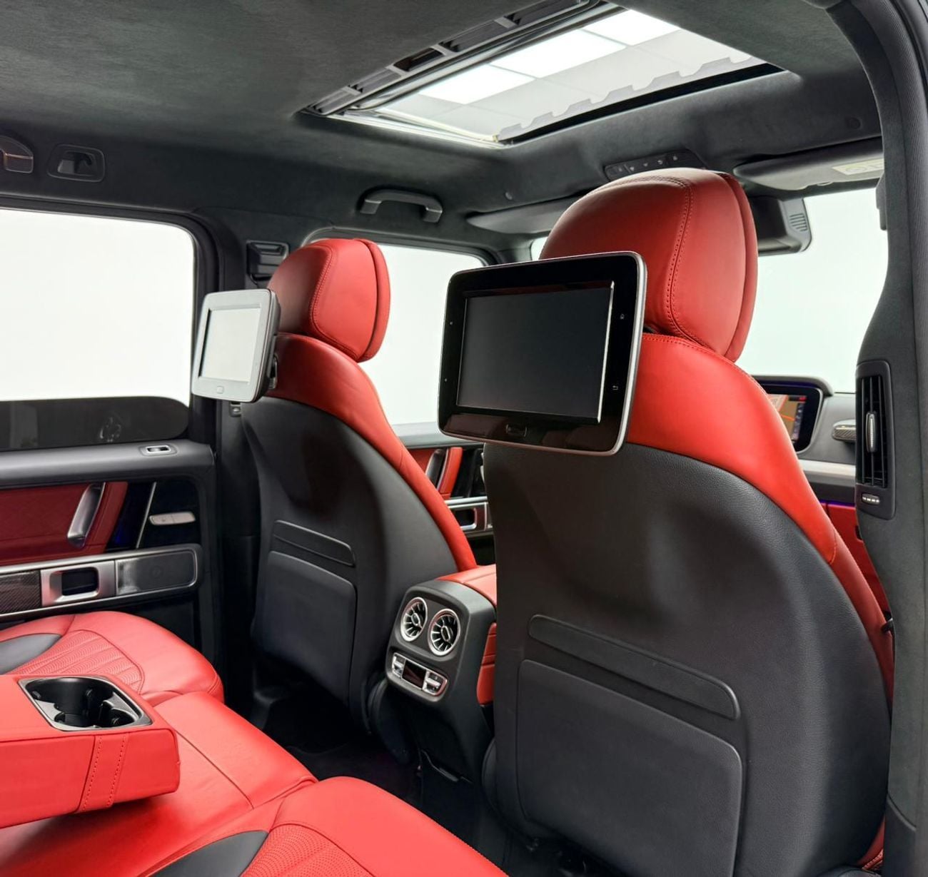 Mercedes Benz G63 AMG STANDARD 2020 Mercedes-AMG G63, Auto Guard Warranty, Service History, GCC Specs.