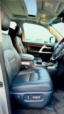 Toyota Land Cruiser 2021 Facelift 2023 Shape SAHARA V8 RHD DIESEL ENGINE FULL OPTION