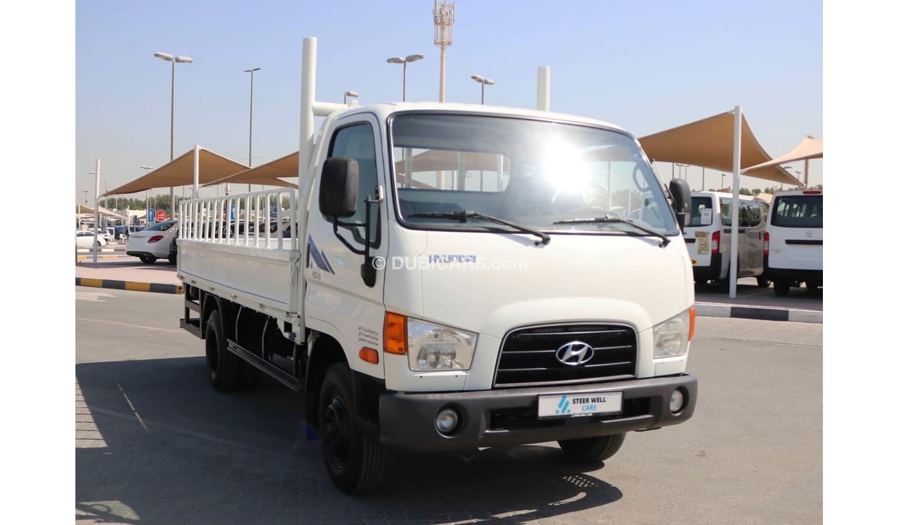 Hyundai HD 65 HD65 - 3 TON PICKUP WITH EXCELLENT CONDITION AND GCC SPECS