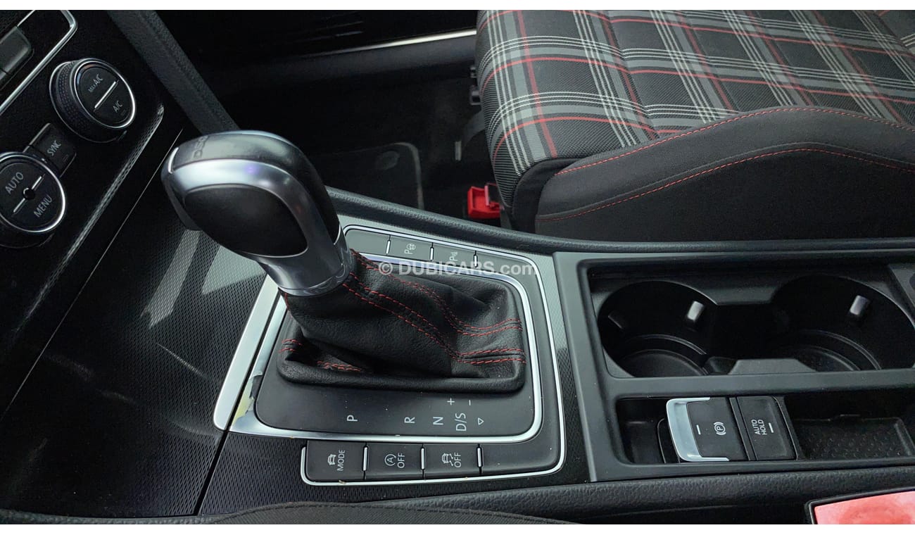 فولكس واجن جولف GTI 2 | بدون دفعة مقدمة | اختبار قيادة مجاني للمنزل