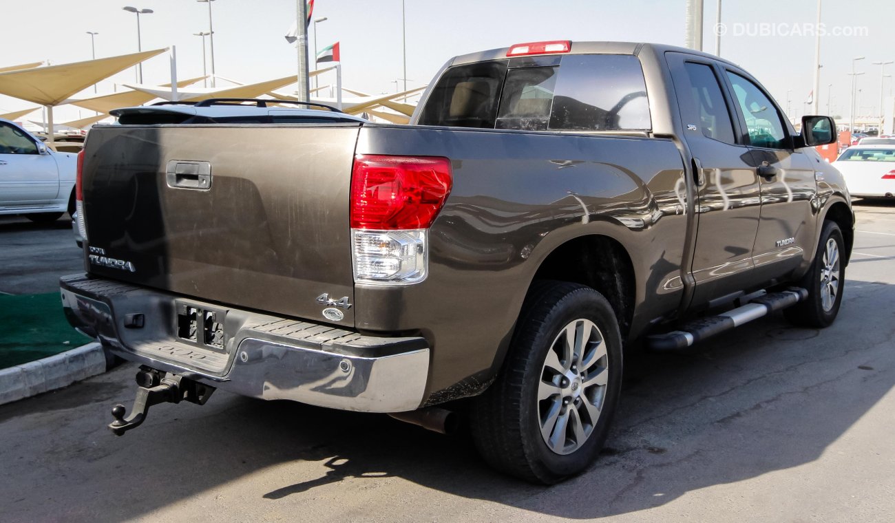 Toyota Tundra 5.7l V8 4X4