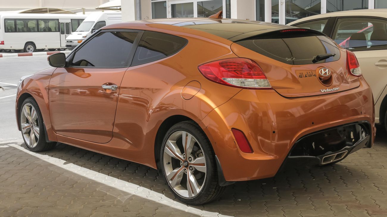 Hyundai Veloster