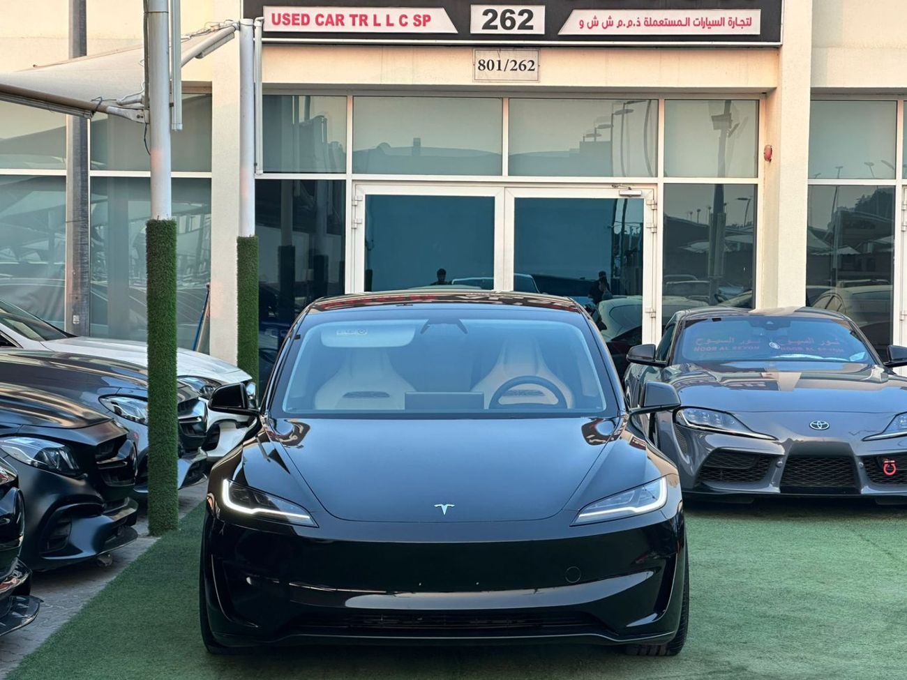 Tesla Model 3 Performance (AWD) TESLA MODEL 3 PERFORMANCE GCC 2024 Contract Service ( Under Warranty ) Original Pa