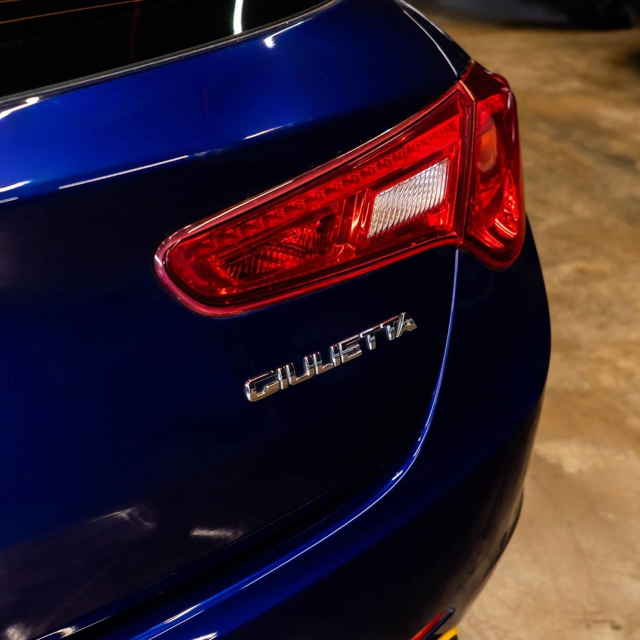 Alfa Romeo Giulietta AED 669 pm • 0% Downpayment • Alfa Romeo Giulietta Veloce  • 1 Year Warranty