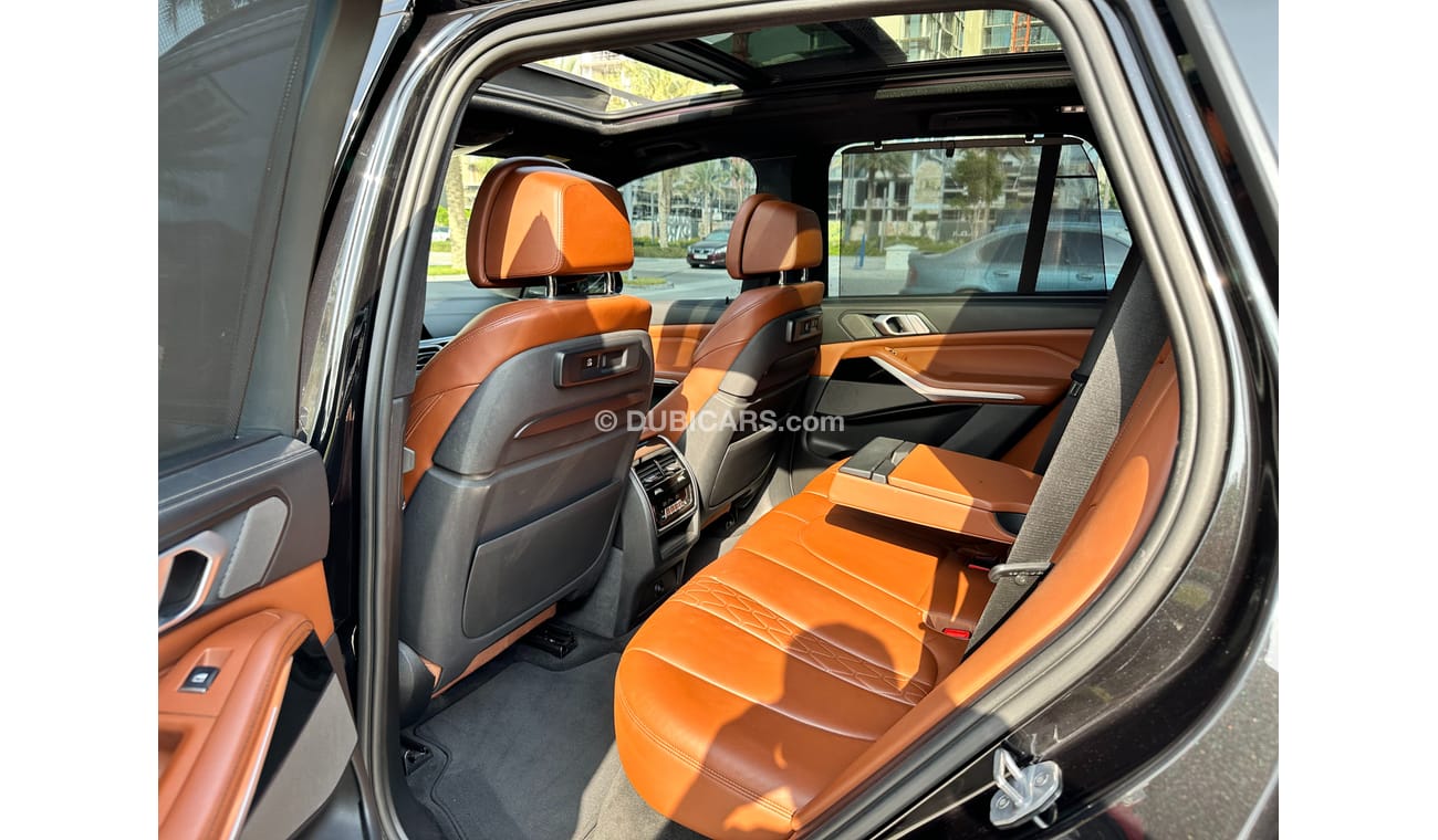 BMW X5 50i xDrive 4.4L