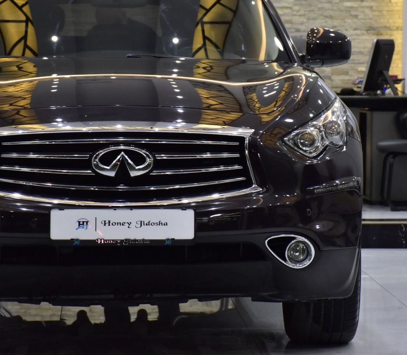 إنفينيتي QX70 EXCELLENCE EXCELLENT DEAL for our Infiniti QX70 ( 2016 Model ) in Brown Color GCC Specs