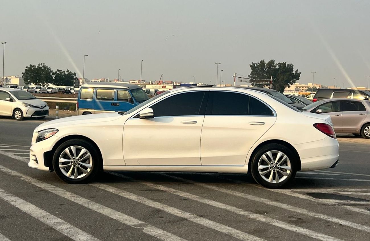 مرسيدس بنز C 300 2021 Mercedes Benz C300 4Matic - 2.0L V4 AWD- Full Option - 360* CAM - Radar & Sensors - Sunroof