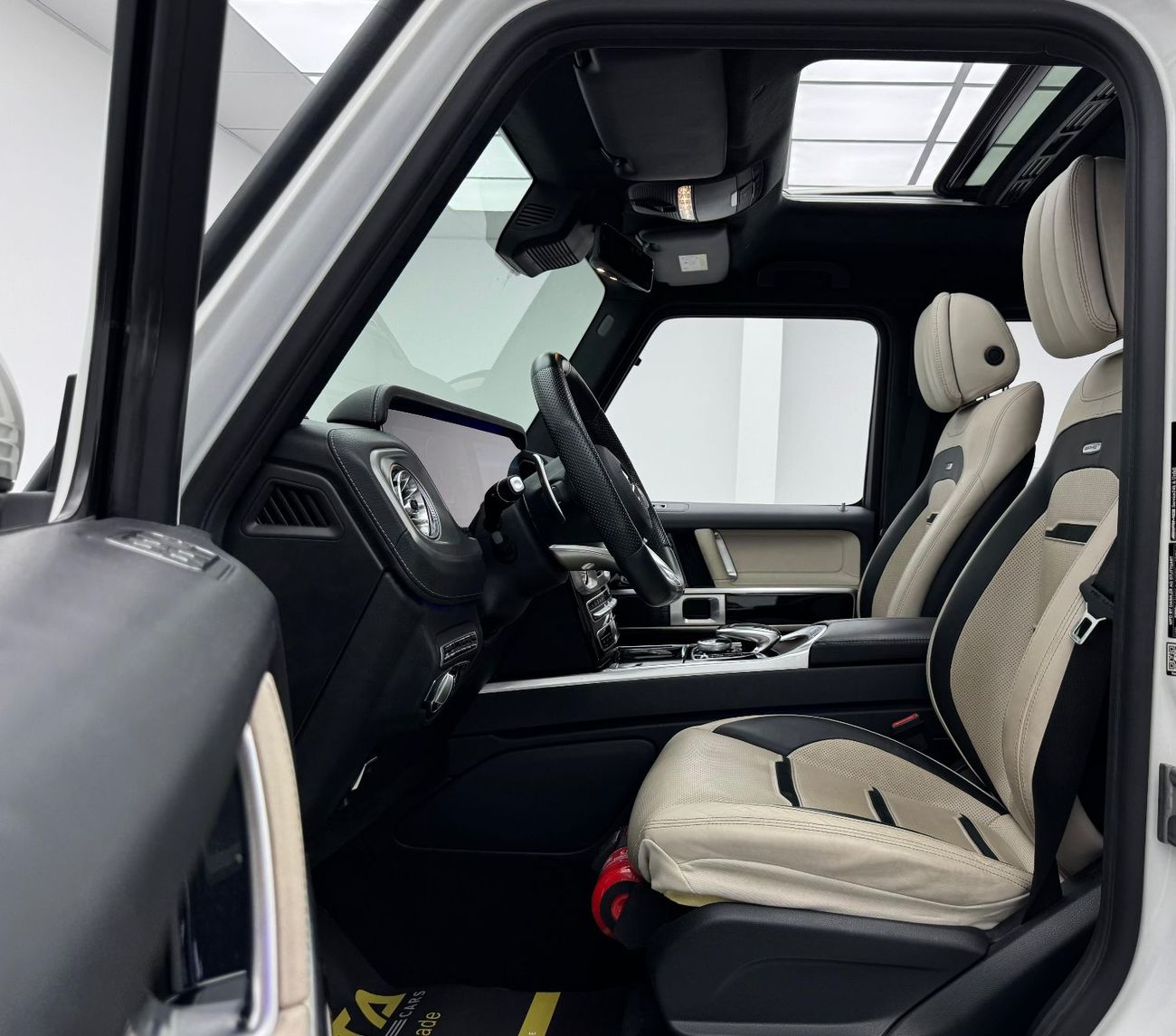 Mercedes-Benz G 63 AMG Std 4.0L 2019 Mercedes Benz G63 AMG, Warranty, Full Mercedes Service History, Low KM, Fully Loaded,