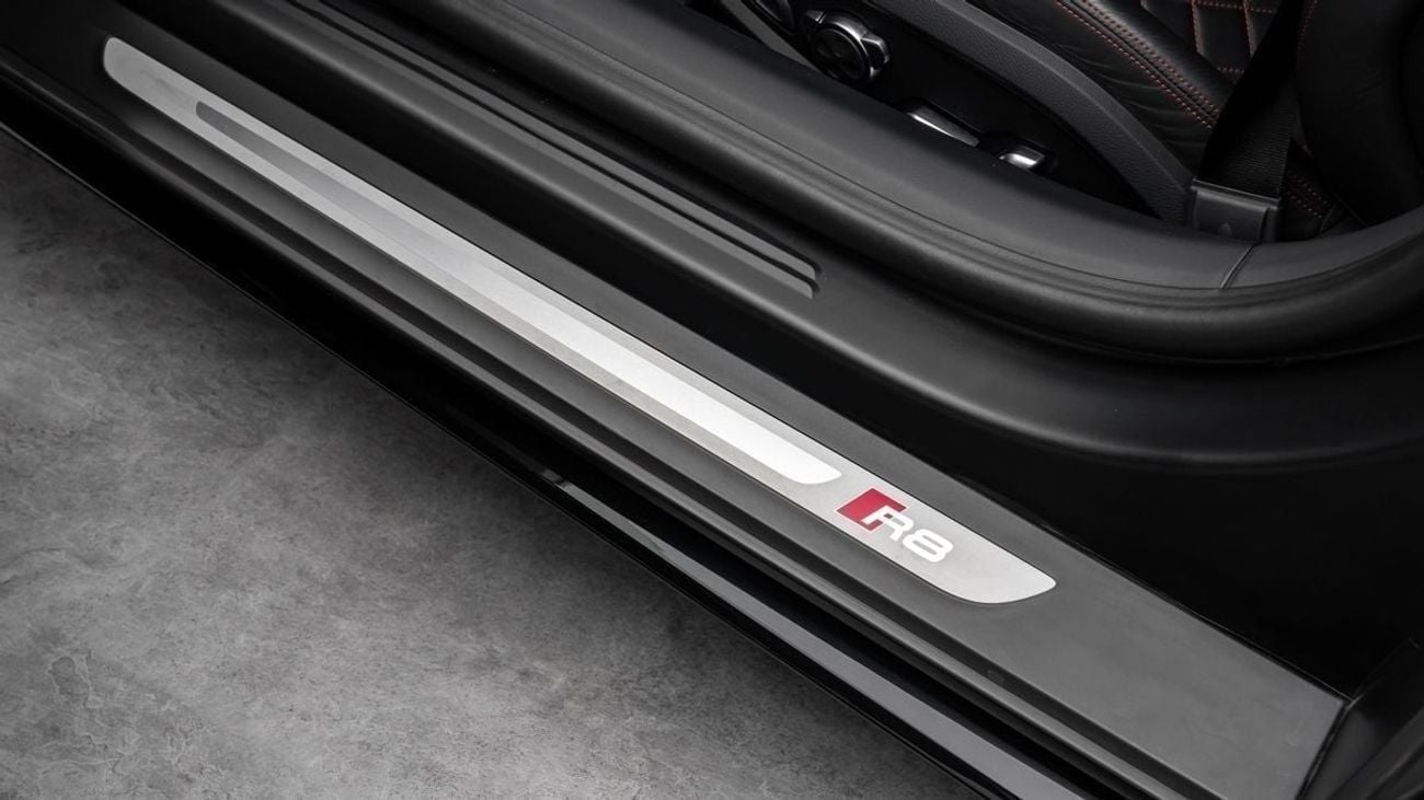 Audi R8 Spyder RWD - 2023 - GCC Specs - Under Warranty