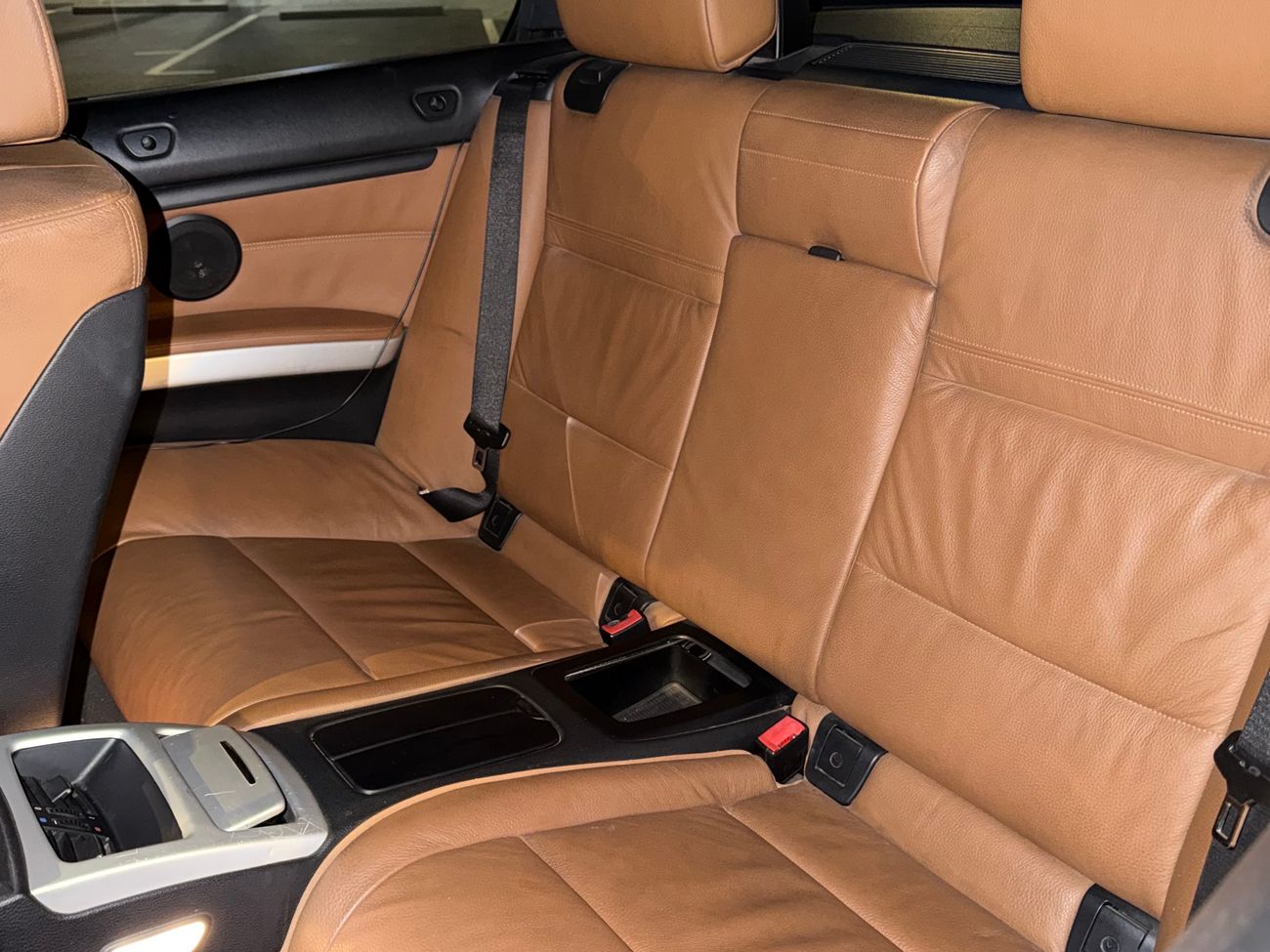 بي أم دبليو 330i GCC I Convertible