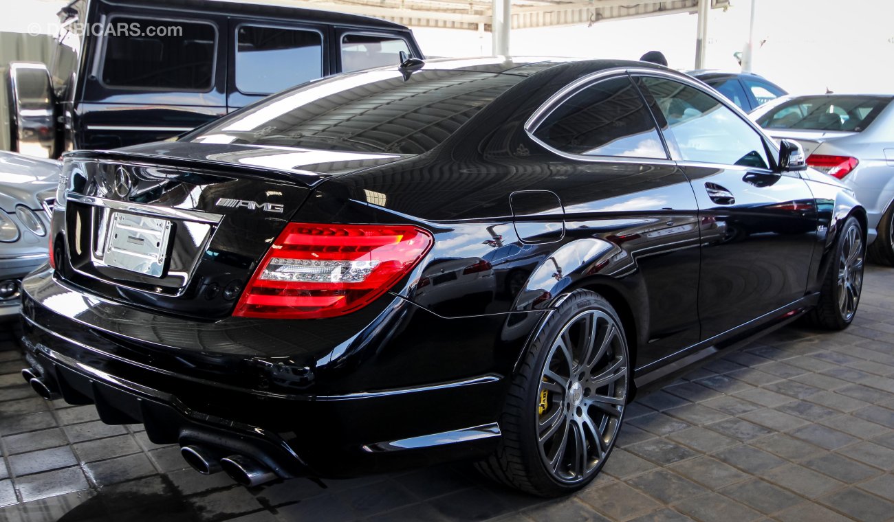 Mercedes-Benz C 63 Coupe