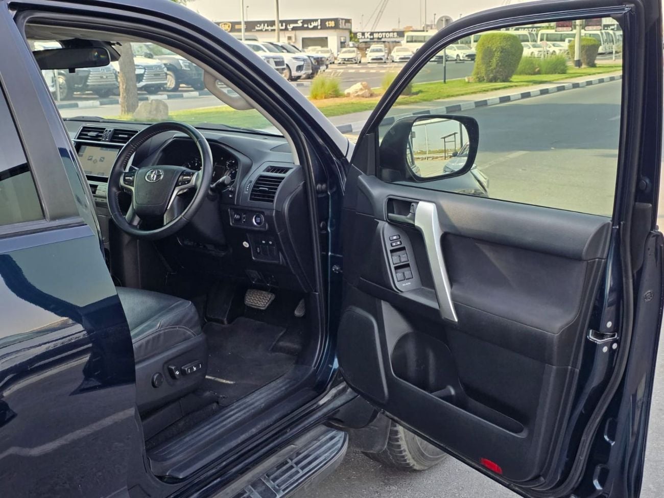 تويوتا برادو PRADO DIESEL 2800 CC RIGHT HAND DRIVE ONLY FOR EXPORT