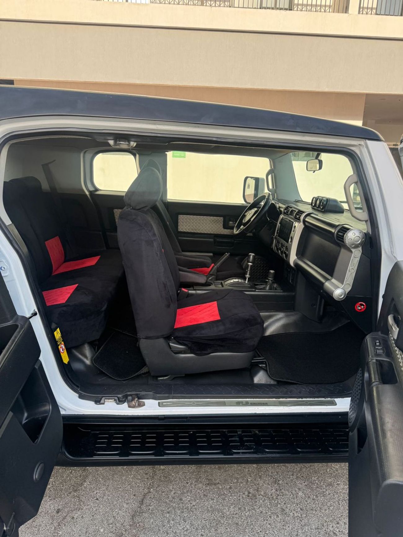 Toyota FJ Cruiser FJ CRUISER 2008 MODEL LEFT HAND DRIVE GCC SPECS PETROL ENGINE