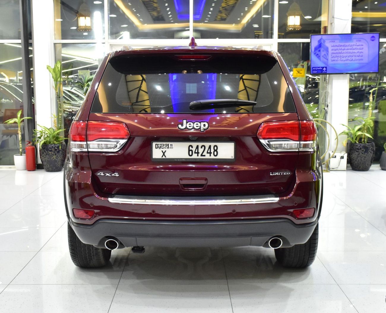 Jeep Grand Cherokee EXCELLENT DEAL for our Jeep Grand Cherokee Limited 4x4 ( 2017 Model ) in Red Color GCC Specs