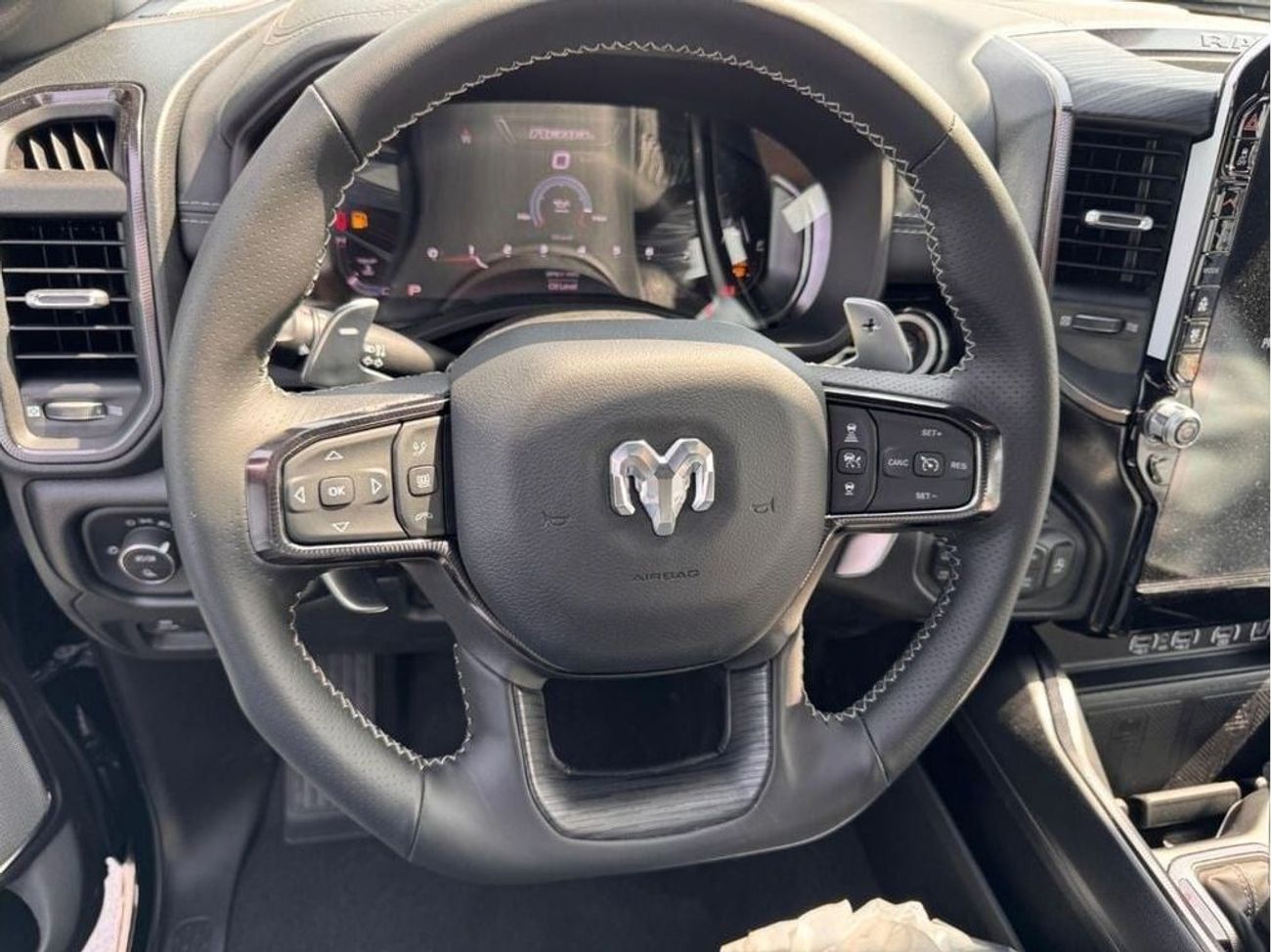 رام 1500 CREW CAB 3.0L REBEL X PETROL AUTOMATIC TRANSMISSION ( FOR RE- EXPORT ONLY )