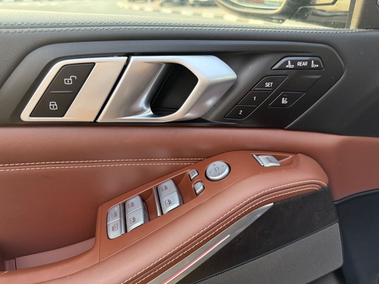 BMW X7 2023 xDrive40i Luxury M Sport Package 3.0L PANORAMA USA SPEC