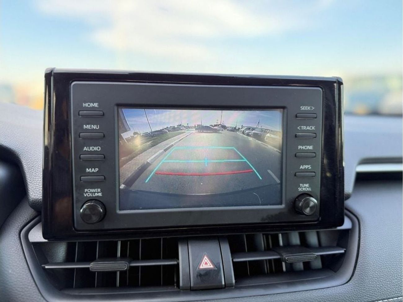 تويوتا راف ٤ 4WD 2.5L model