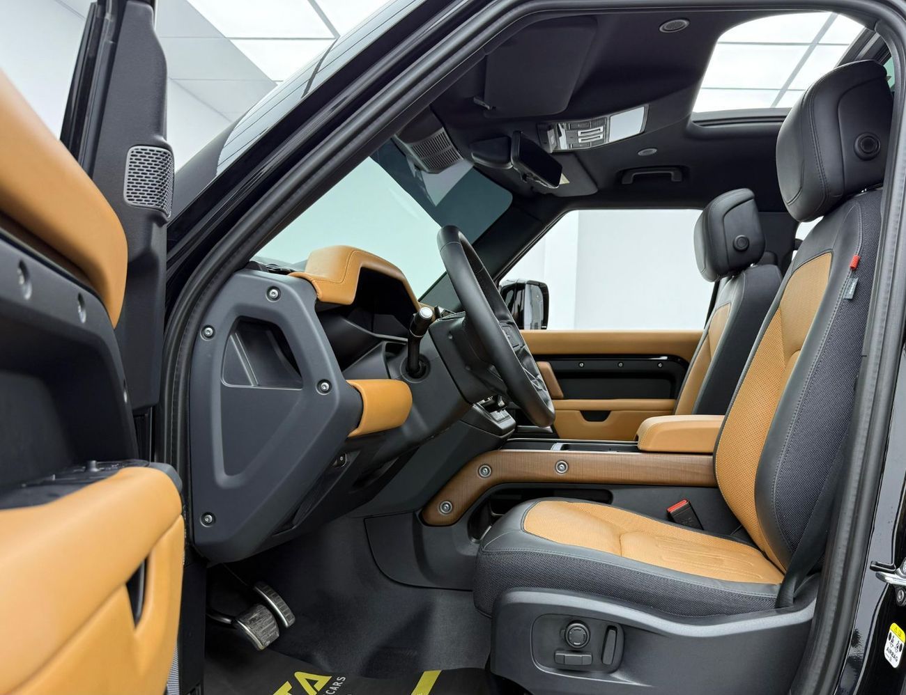 Land Rover Defender P400 110 X 3.0L (5 Seater)