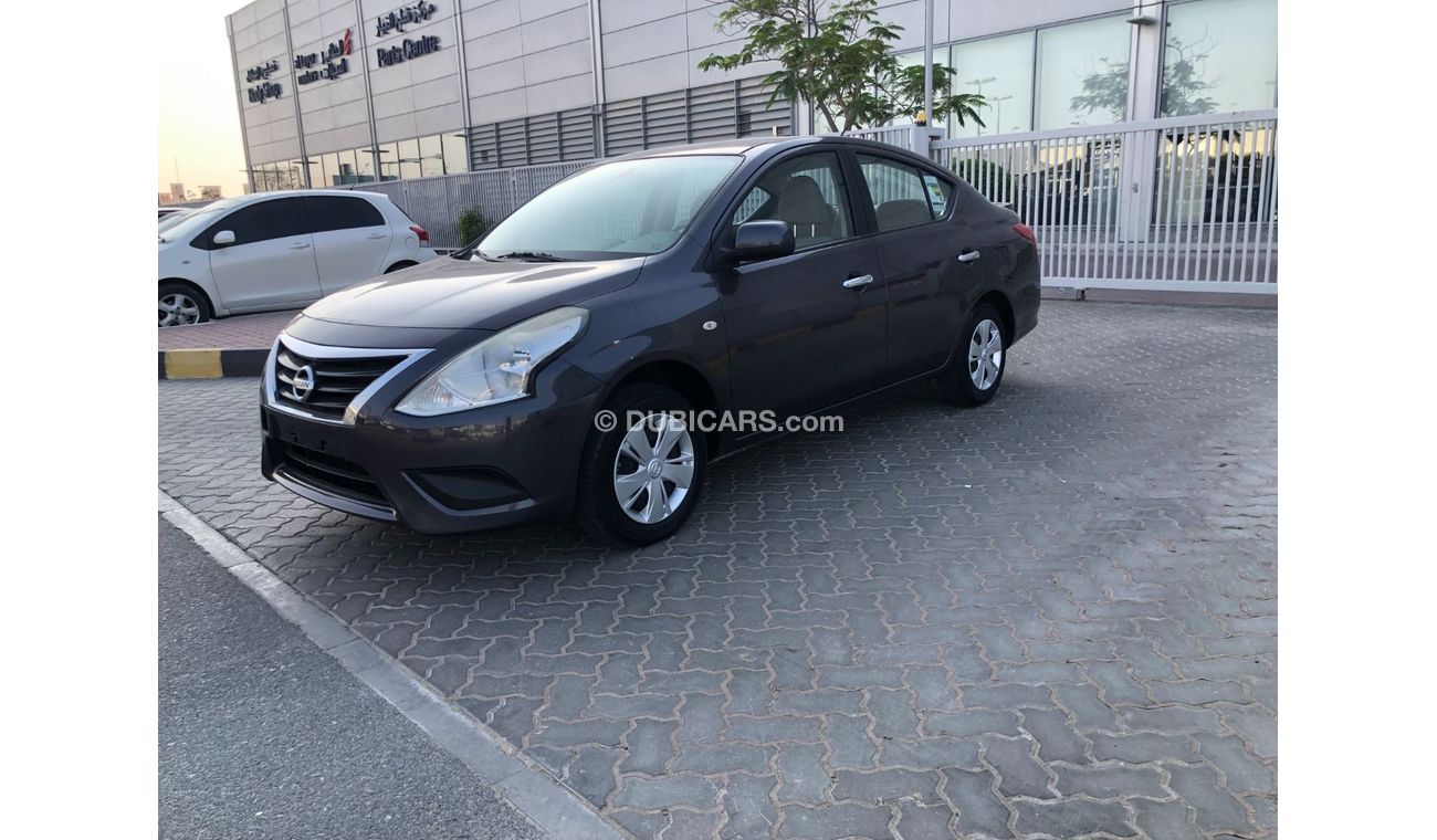 نيسان صني S GCC