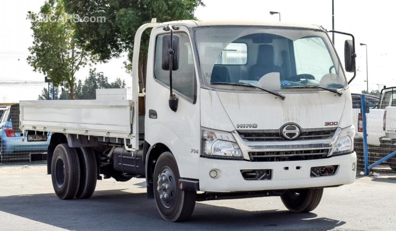 Hino 300 WHITE 2 DOORS MANUAL TRANSMISSION PETROL CARGO BODY WITH ORIGINAL AC 2018 MODEL ONLY FOR EXPORT