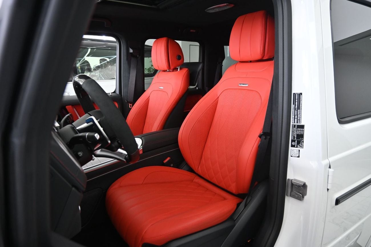 Mercedes Benz G63 AMG 4MATIC SUV Mercedes AMG G63 4.0-litre V8 Bi-Turbo, Model 2026 Color White
