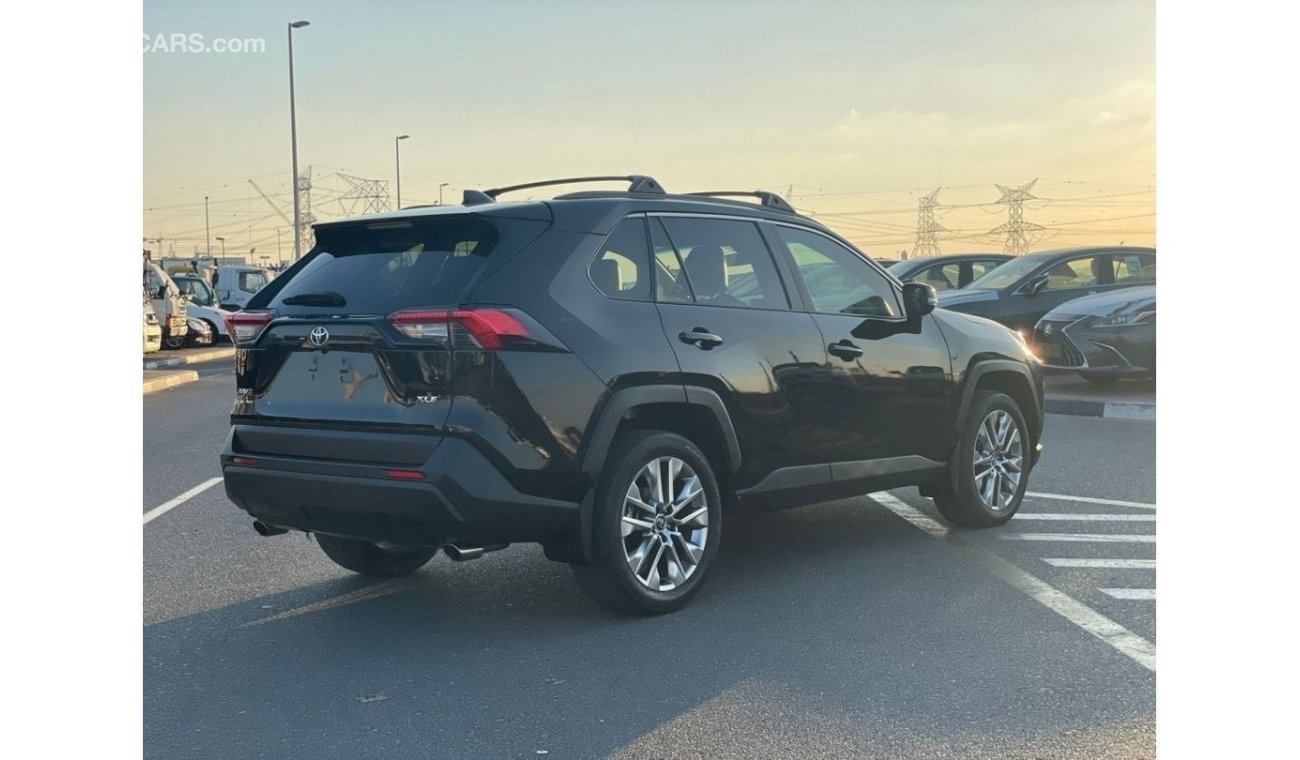 تويوتا راف ٤ 2020 Toyota Rav4 XLE Premium 2.5L V4 - Full Option With Heat & Cooling Seats -UAE PASS