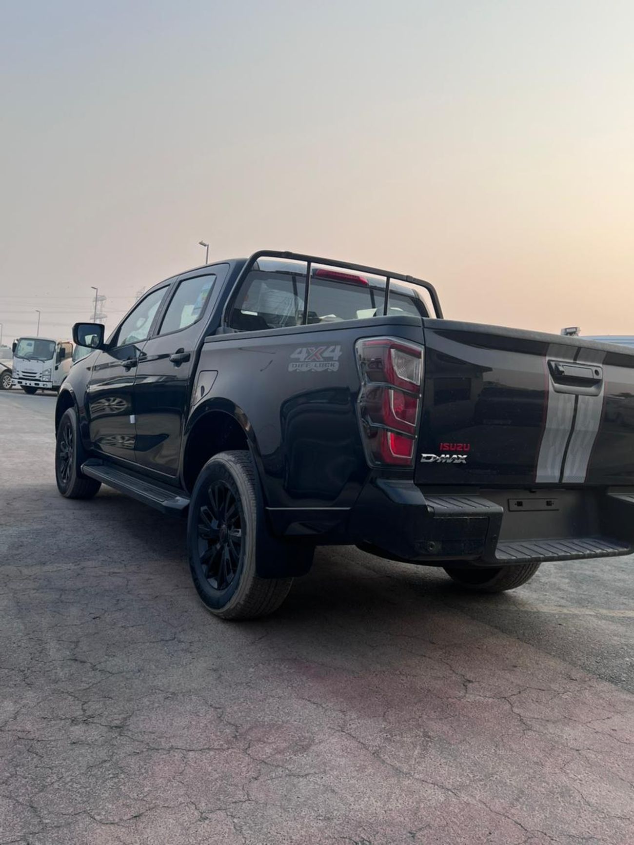 إيسوزو D ماكس