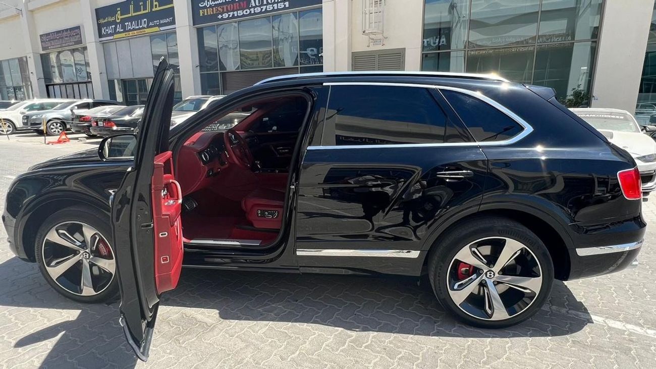 بنتلي بينتايجا بتلي بانتاجا ٢٠١٧