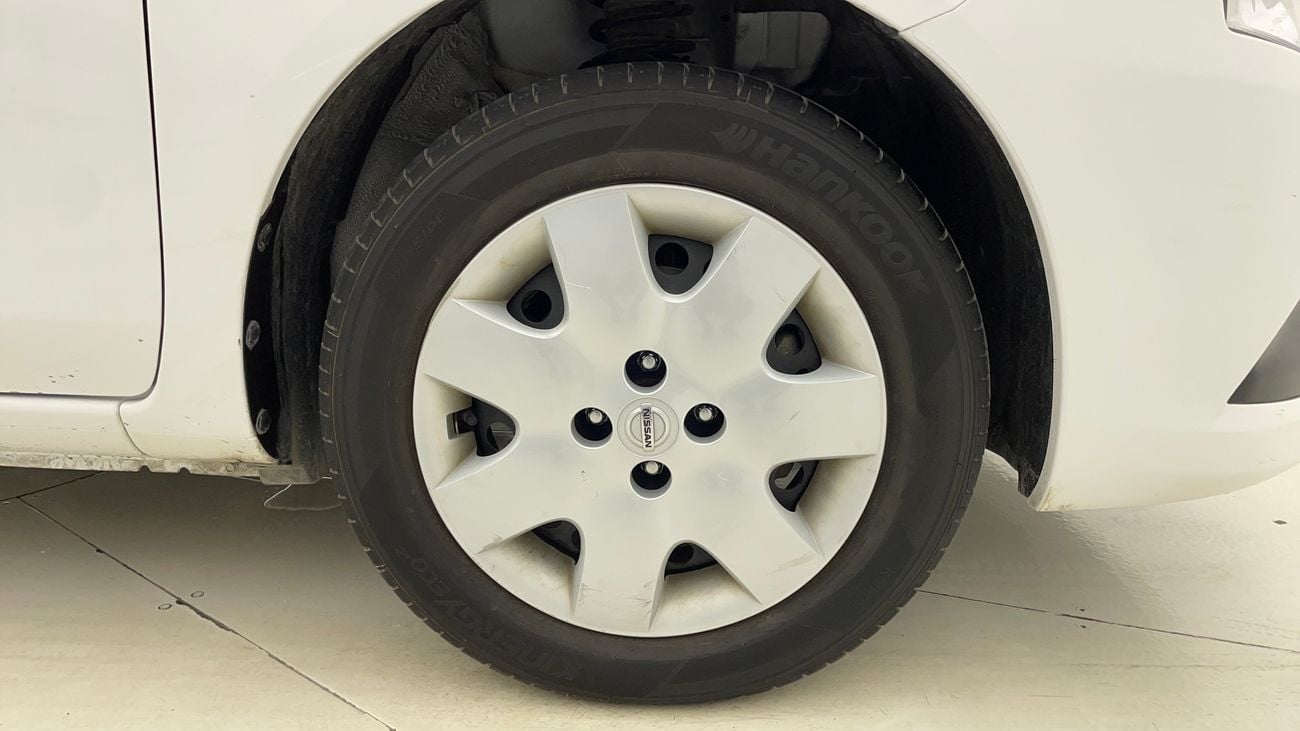 Nissan Sunny SV 1.5 | Zero Down Payment | Home Test Drive