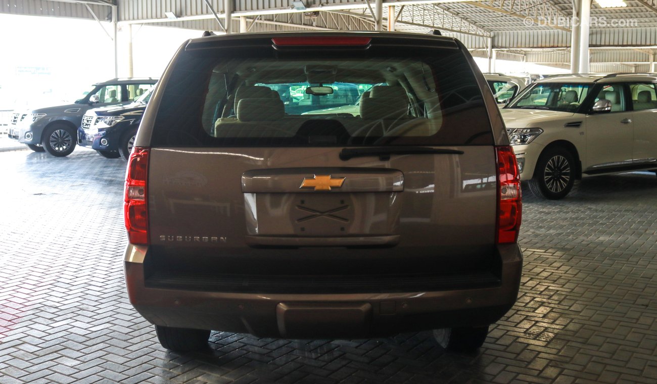 Chevrolet Suburban evrolet Suburban 2012 model in excellent condition