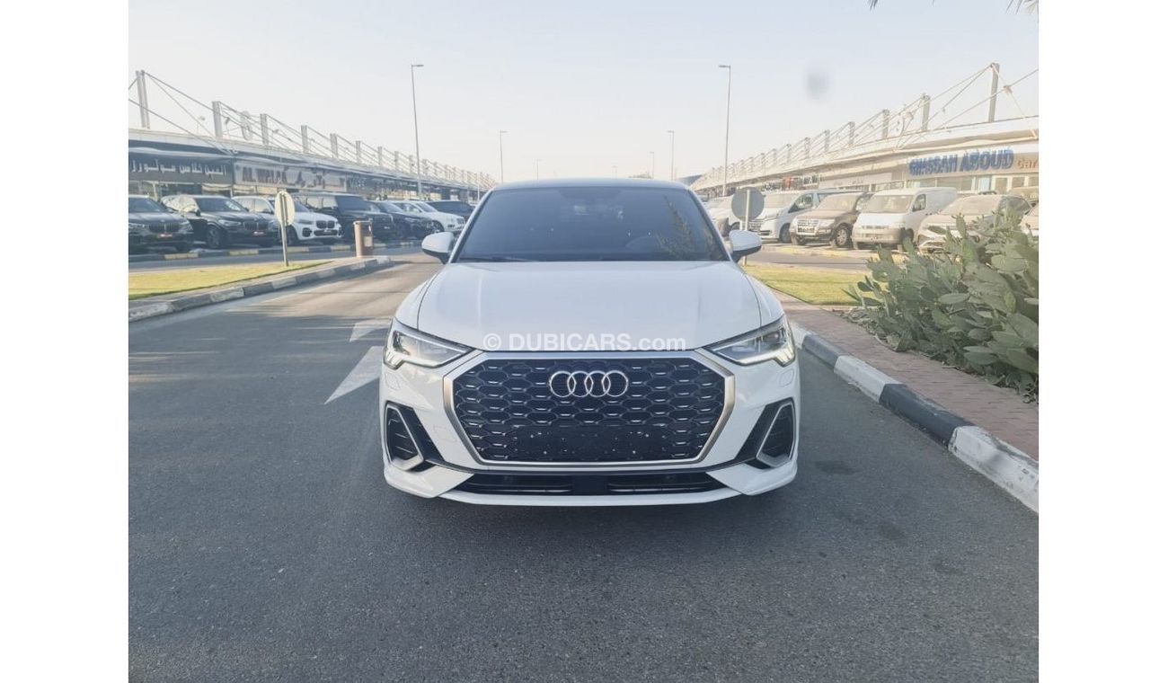 Audi Q3 S LINE