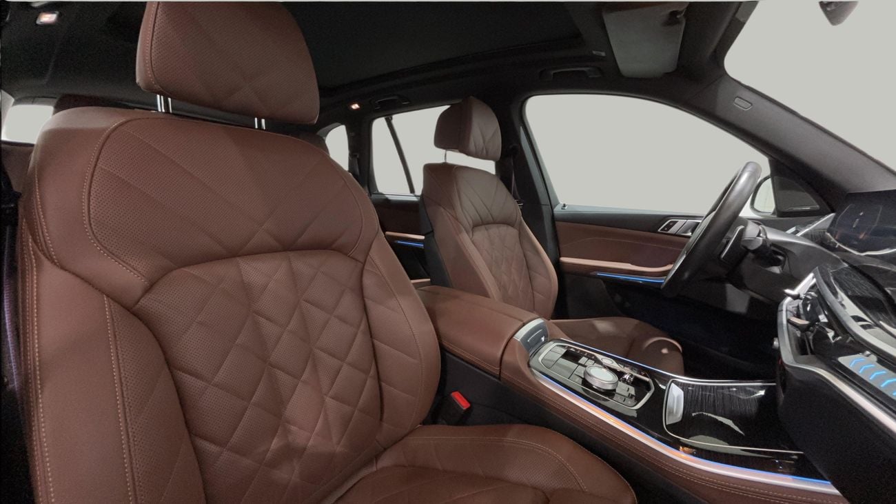 بي أم دبليو X5 XDRIVE40i M SPORT كارس24 هي سوق ضخم للسيارات المستعملة موثوق ومضمون ٪كارس24 هي سوق ضخم للسيارات المستعملة موثوق ومضمون