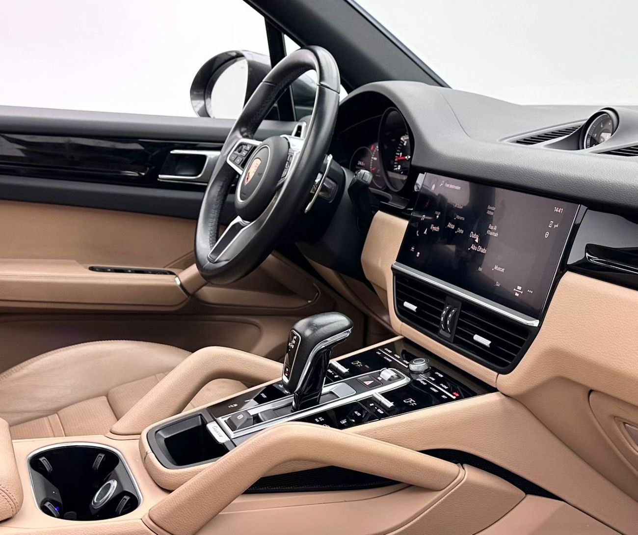 Porsche Cayenne Std 3.0L (335 HP) 2022 Porsche Cayenne, 1 Year Unlimited KM Warranty, Excellent Condition