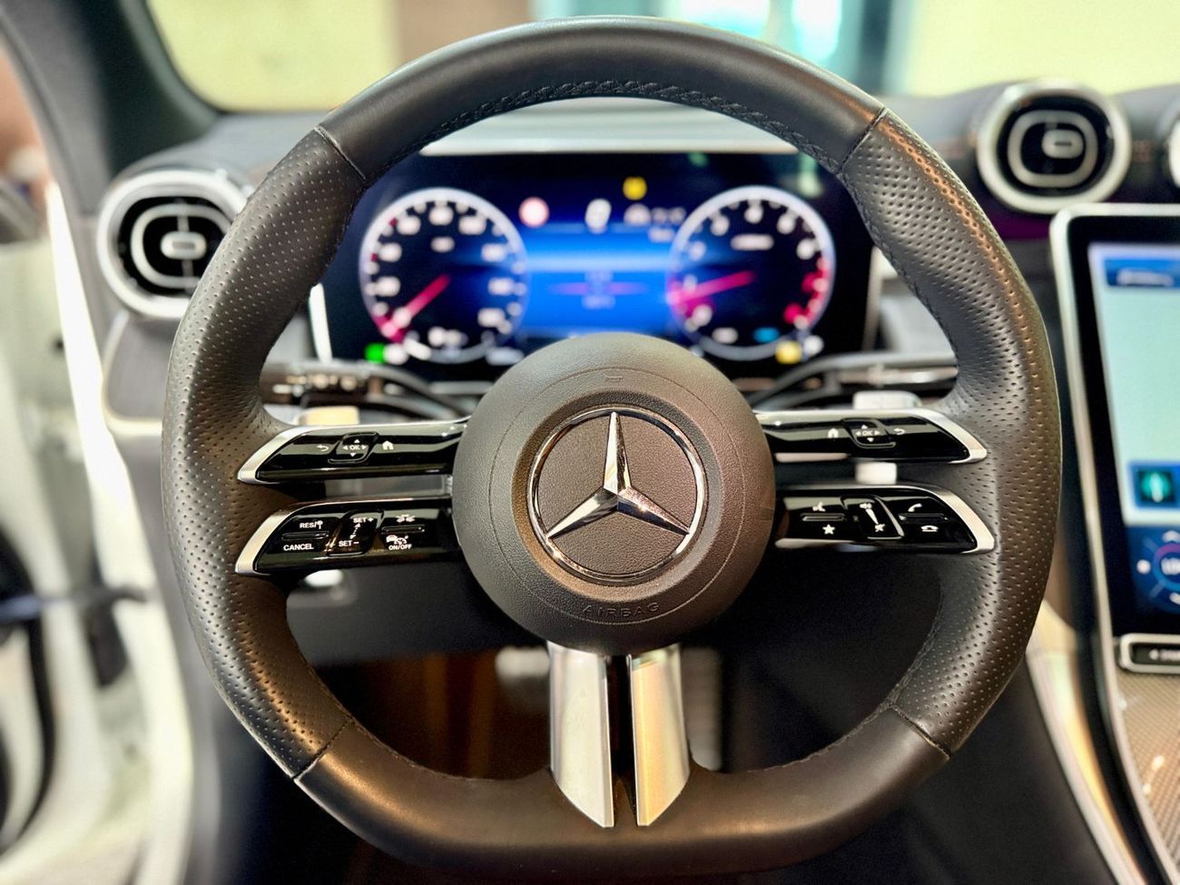 Mercedes-Benz GLC 300 MERCEDES GLC300 AMG II 2023 II FULL LOADED