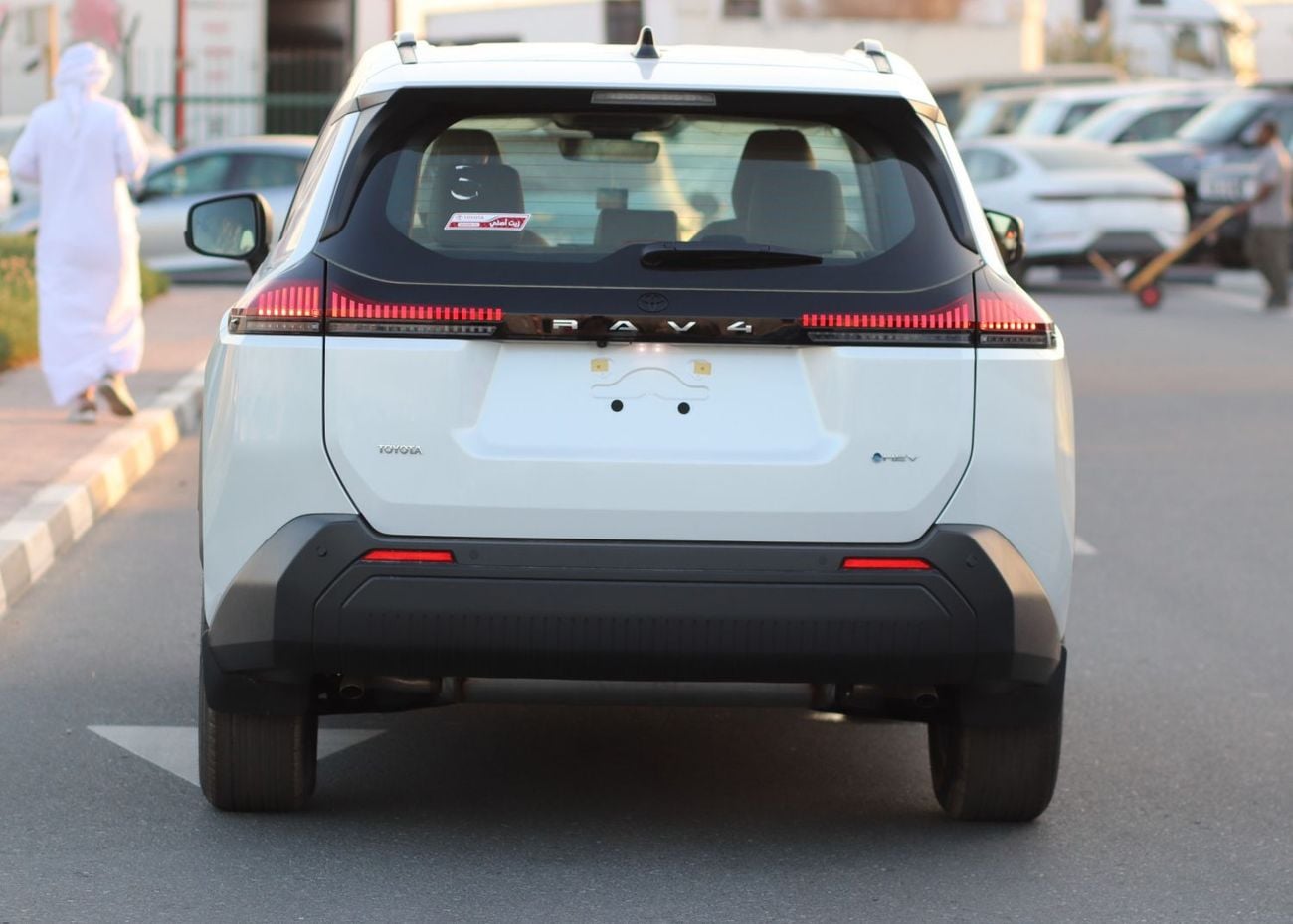 Toyota RAV4 2.5 HYBRID XLE, RADAR, SUNROOF, ALLOY WHEELS, WIRELESS CHARGER, MODEL 2026