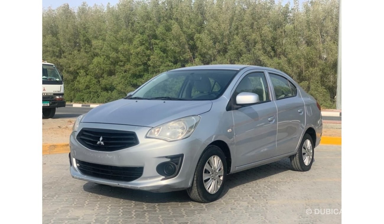 ميتسوبيشي اتراج GLX Std GLX Std GLX Std 2014 Sedan Ref#448