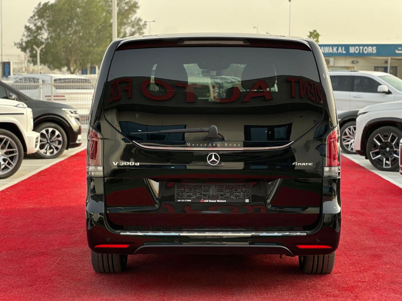 Mercedes-Benz V 300 D Brand New V300D Avantgarde is avaliable in stock