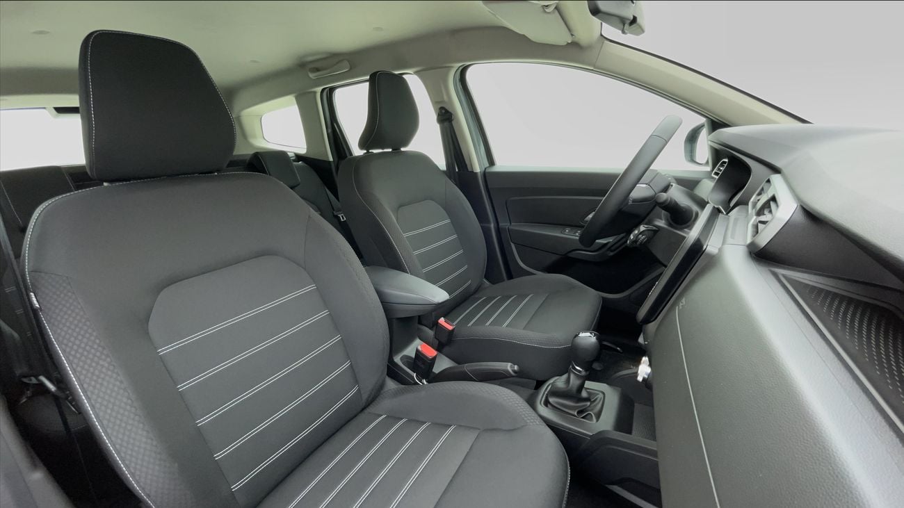 Renault Duster SE 1.6L 2025 SE | AED 663/Month | 0 DP | 30 Day Return | Warranty | Service History