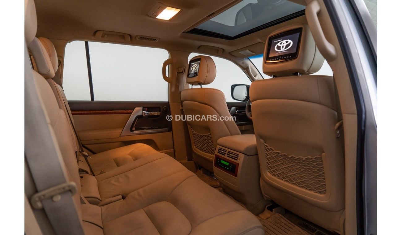 Toyota Land Cruiser VXR 2014 Toyota Landcruiser VXR 4.6L V8 / Full Service History