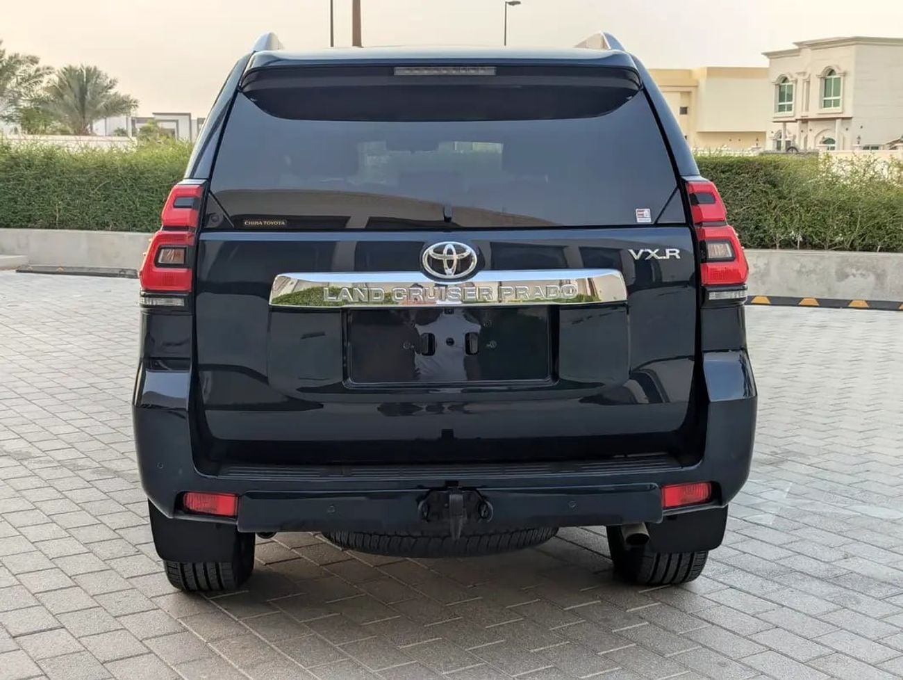 تويوتا برادو GXR 2022 | GCC Specs | Full Option V6 Interior and Exterior Excellent Condition