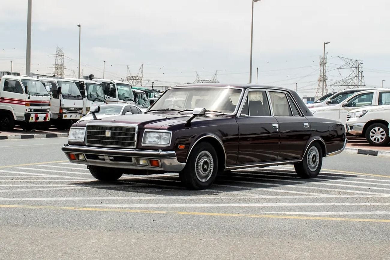 Toyota Century JAPAN IMPOTERD - ONLY 53,000 KM