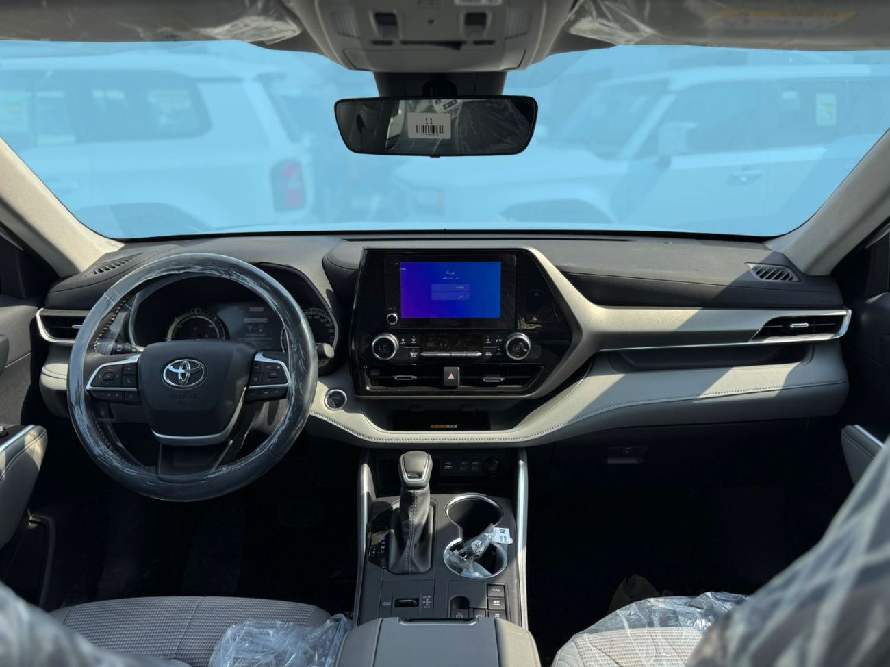 Toyota Highlander TOYOTA HIGHLANDER 2.5L 2025 GCC BLACK HEV