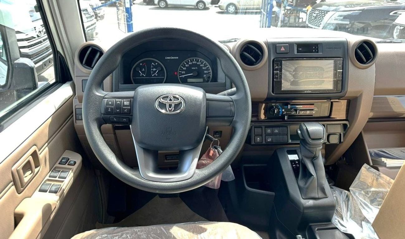 تويوتا لاند كروزر بيك آب Toyota LC Pickup 4WD 2.8L 2025 AT DC White Diesel (Export Only)