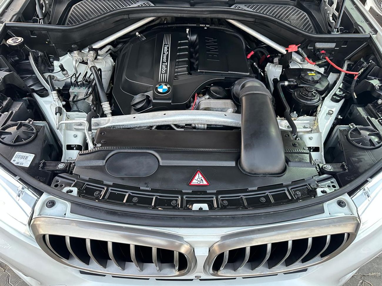 BMW X6 BMW X6_GCC_2016_Excellent condition_Full specifications