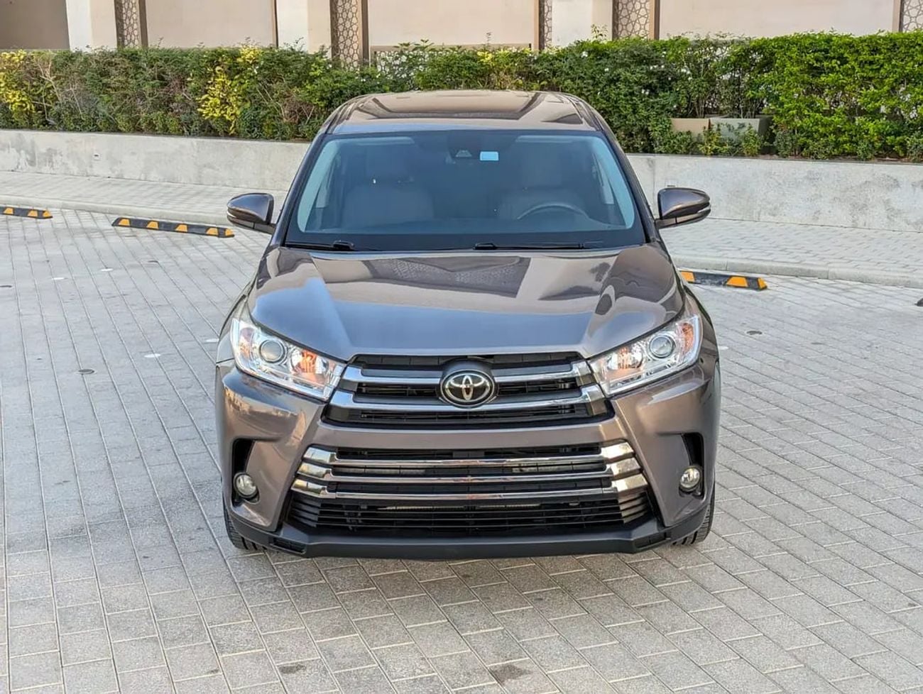 تويوتا هايلاندر Le Plus 3.5L V6- Rear Camera - 7 Seater