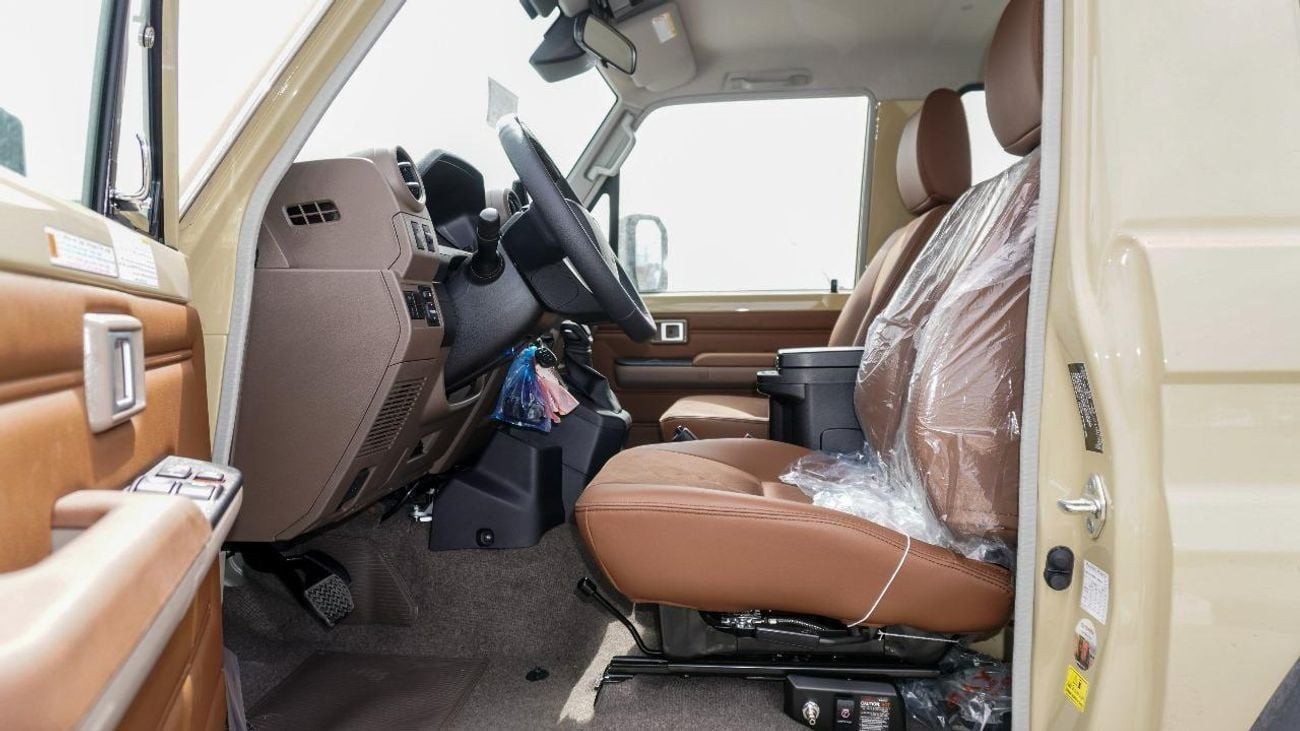 تويوتا لاند كروزر 70 HT S- DLX LX Toyota Land Cruiser Hard Top 2.8 Saudi Specifications Full Option