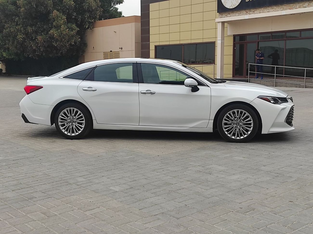 تويوتا افالون Limited 3.5L