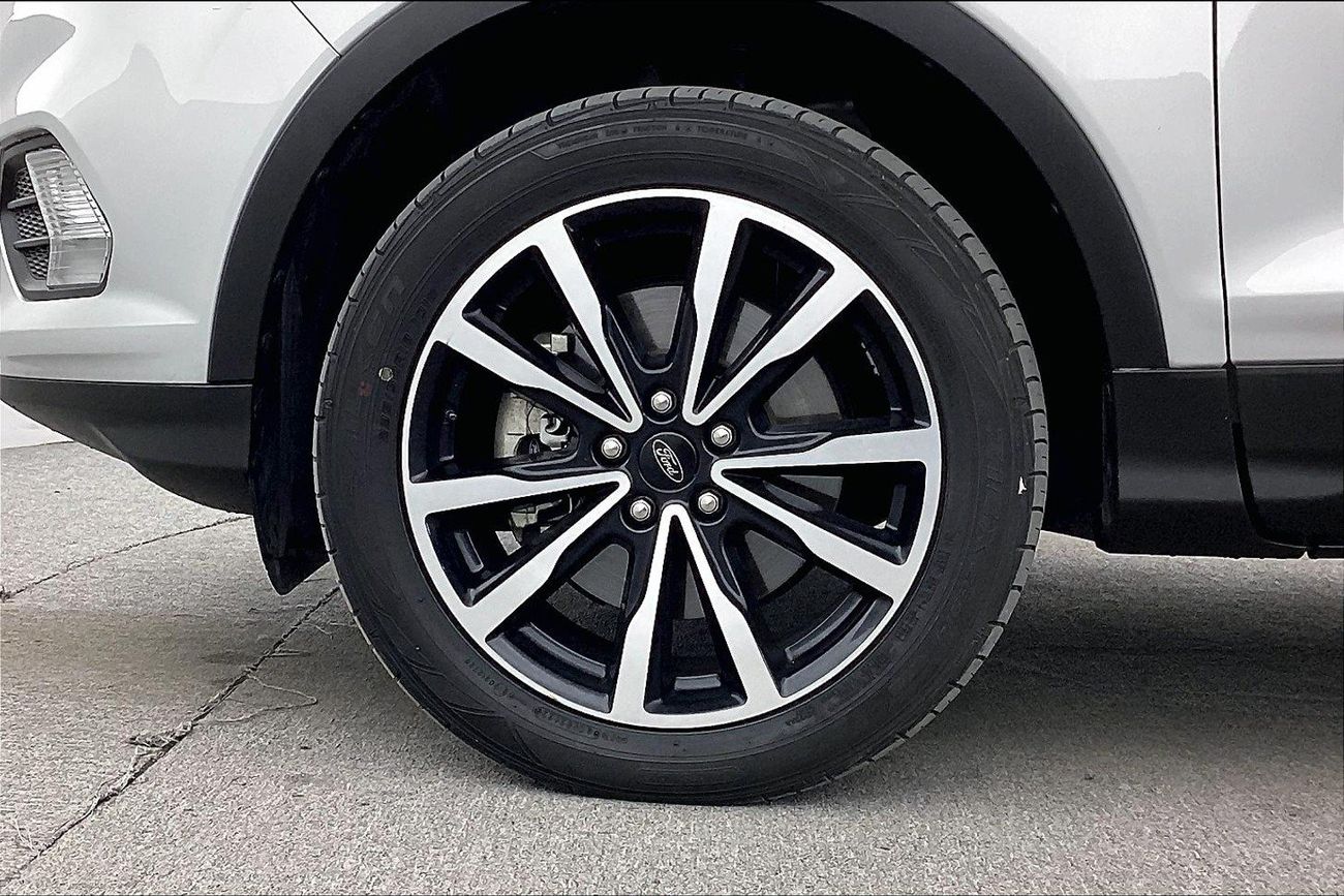 Ford Escape Titanium | Guaranteed Warranty | 0 Down Payment