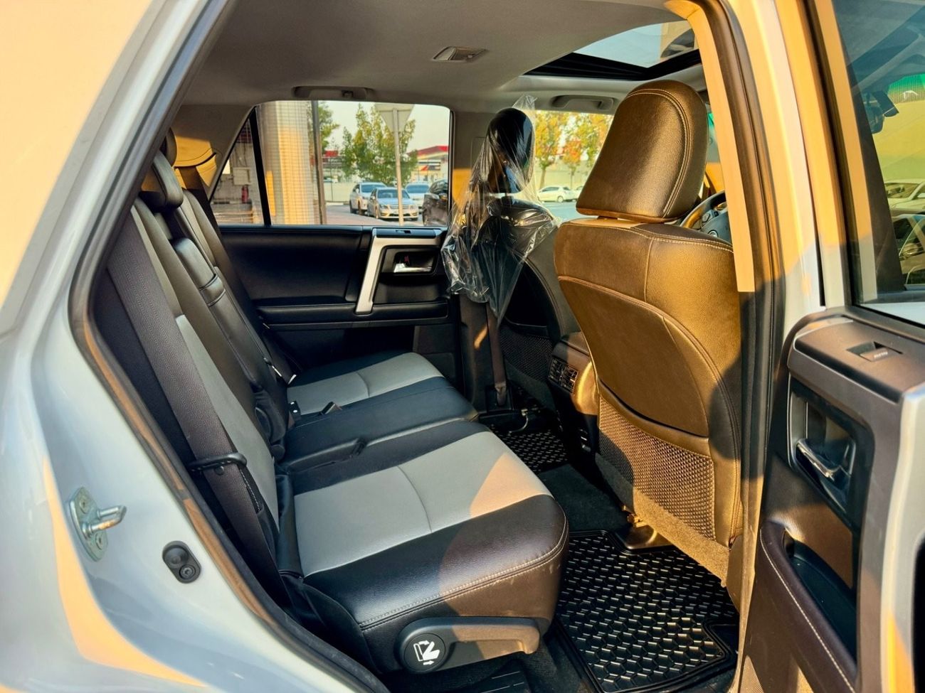 Toyota 4Runner 2019 SR5 PREMIUM 7 SEATS SUNROOF 4x4 CANADA SPEC